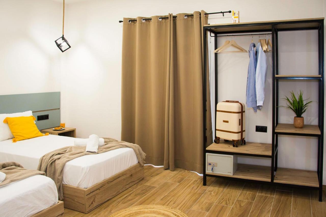 Big Max Guesthouse Kávos Extérieur photo